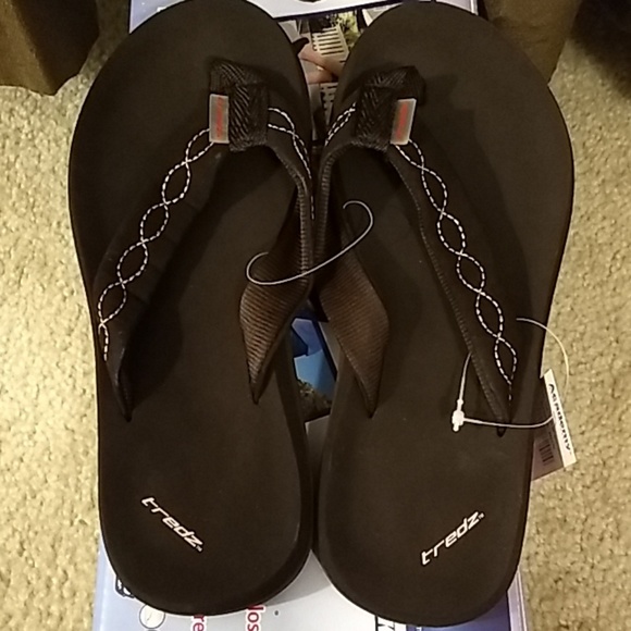 tredz flip flops